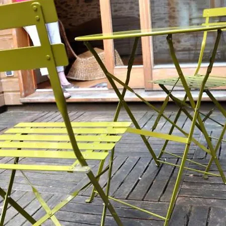Moderne Avec Patio Privatif, Proche Parc Du Pilat, Ideal Pour Activites Plein Air Et Detente - Fr-1-496-70 *